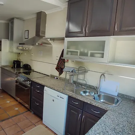 Hébergement de vacances Casal Do Varatojo *