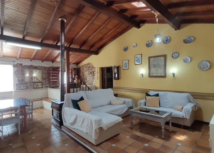 Дом отдыха Casal Do Varatojo