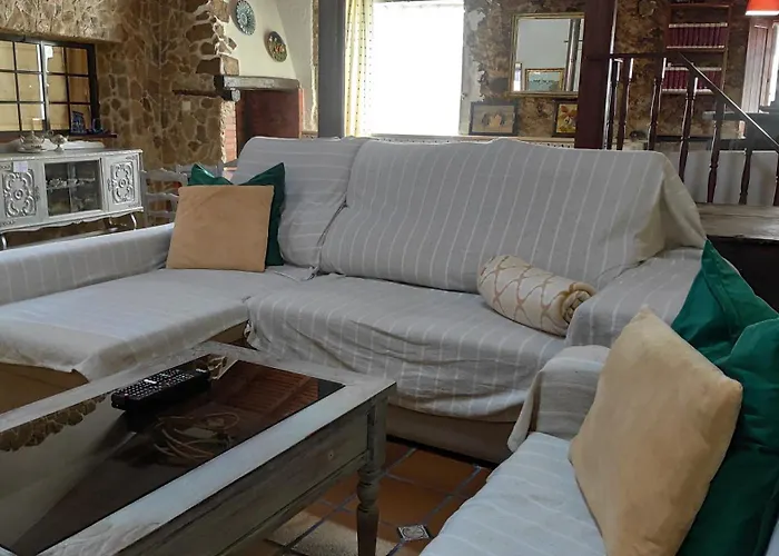 Дом отдыха Casal Do Varatojo *