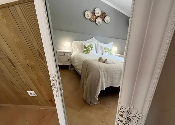 Дом отдыха Casal Do Varatojo *